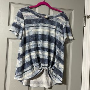 7th Ray Knotted Shirt XL